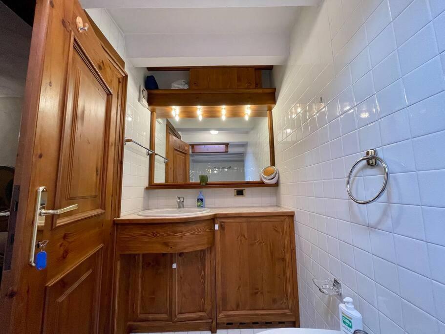 The Best Place 300 Mt Dal Centro Apartment Pocol Exterior photo